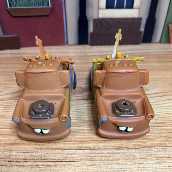 Lot of 4 Disney Pixar Car Tow Mater Radiator Springs Trucks - Picture 10 of 15